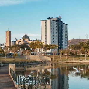 Hotel Rainha Dos Apostolos